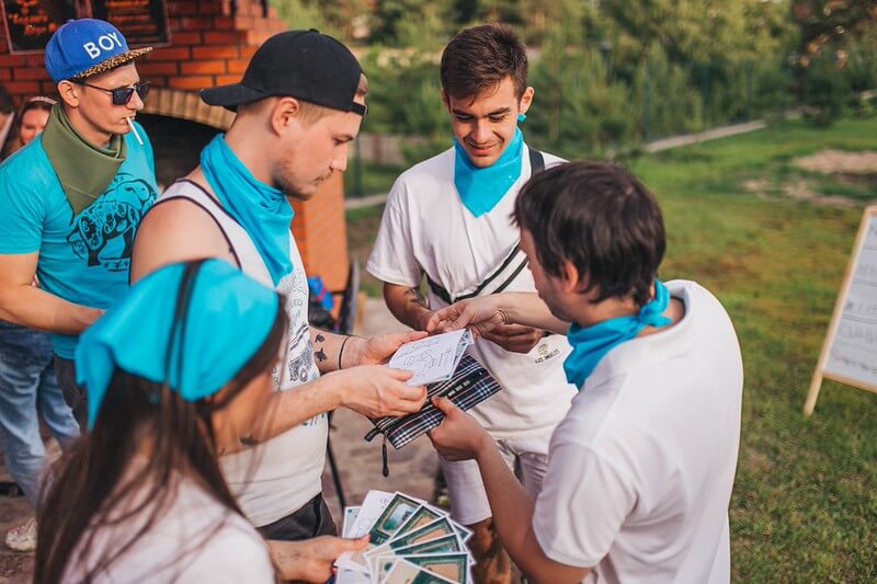 Как отметить майские праздники на природе в Самаре — идеи отдыха, квесты и сценарии